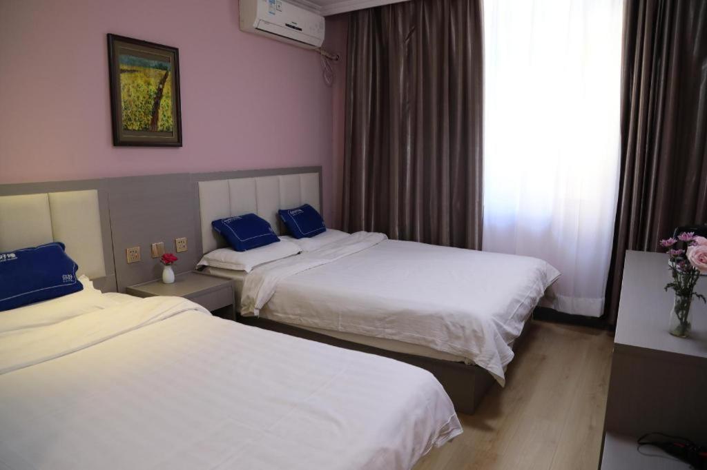 Xi'An The Facebook Youth Hostel Exterior photo
